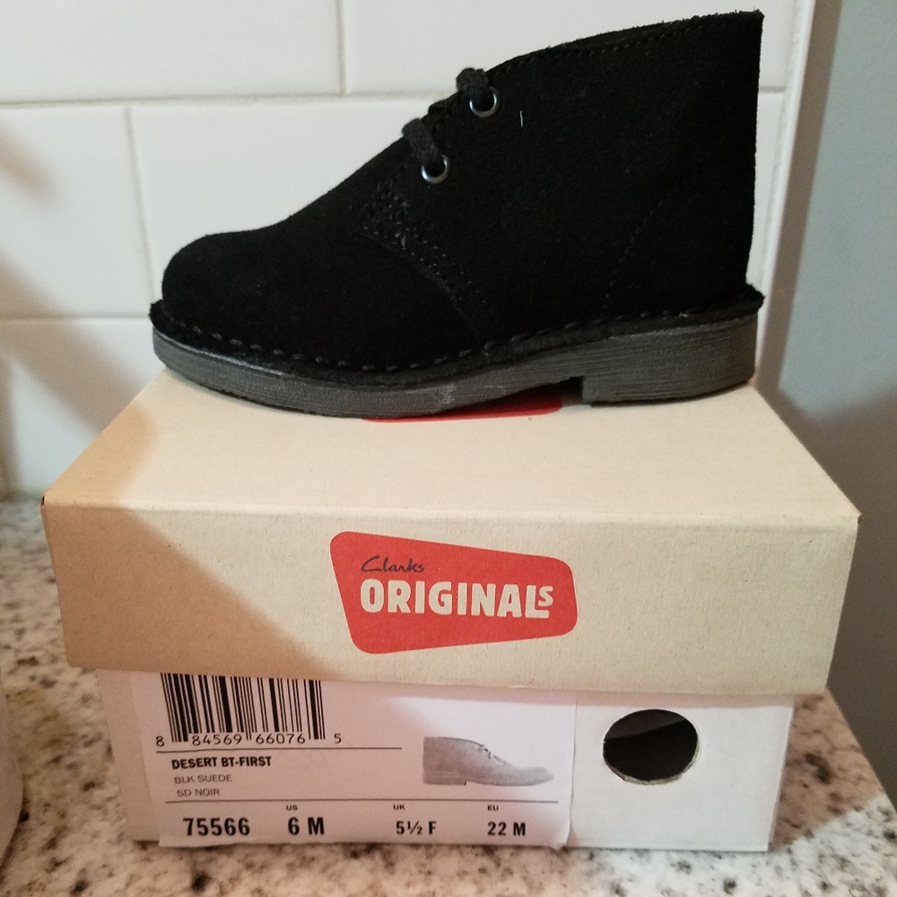 Toddler boys new suede boots